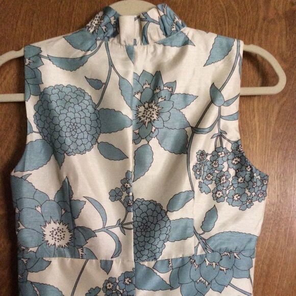 Dressbarn Women's Size 4 Blue Floral Sheath - Picture 4 of 5